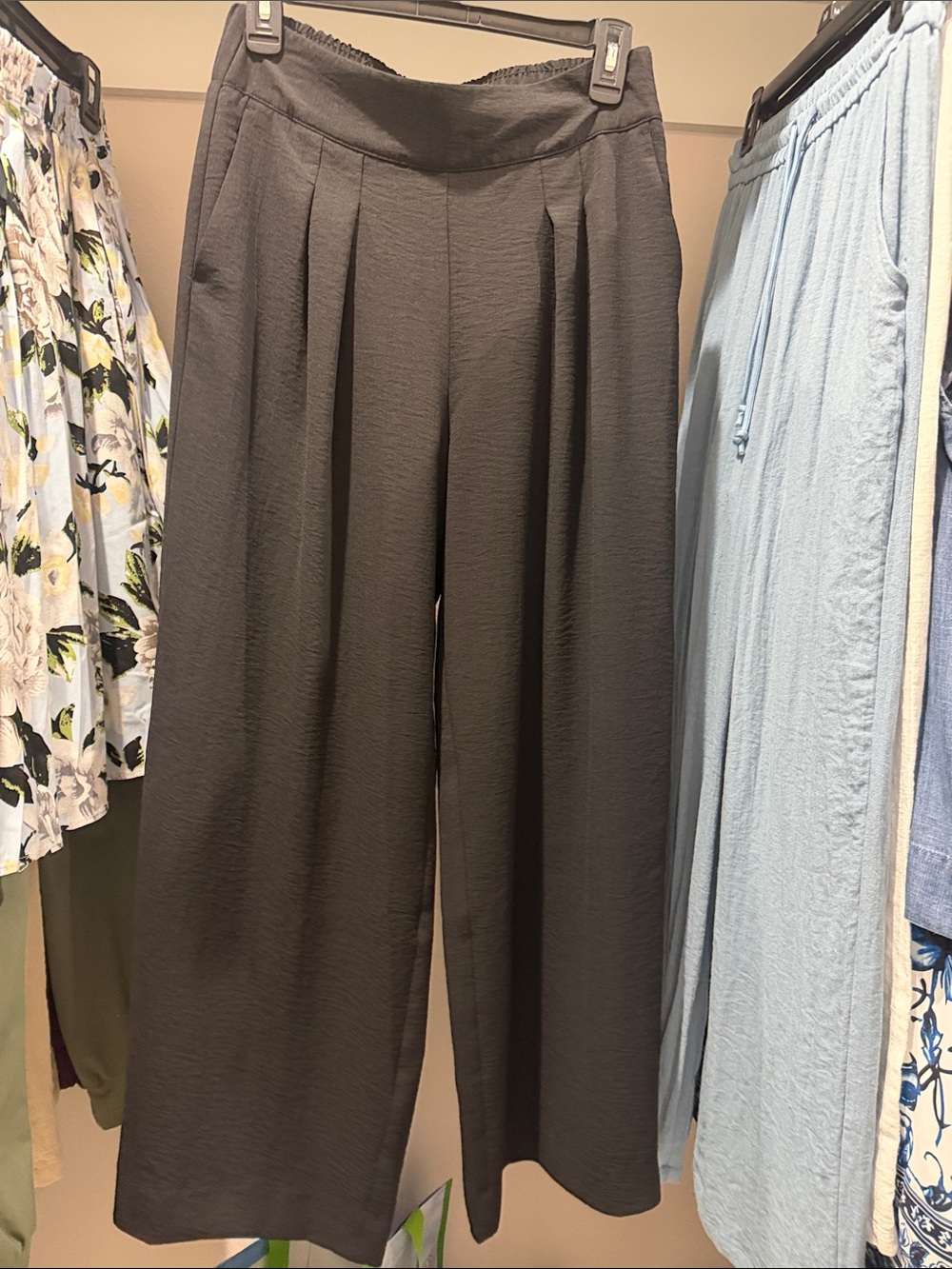 Nine West Black Wide-Leg Pleated Trousers